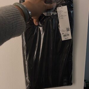 Uniqlo Men's Black Shirt